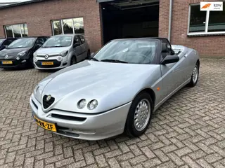 Alfa Romeo Spider 2.0-16V T.Spark // Topstaat // Historie