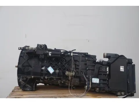 ZF 16S151OD+INT F2000 81.32003-6402 (bj 2001)