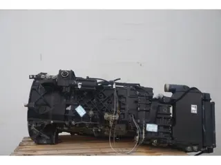 ZF 16S151OD+INT F2000 81.32003-6402 (bj 2001)