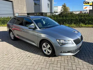 Skoda Superb Combi 1.6 TDI Active Business, automaat, navi