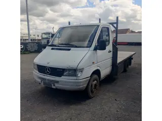 Mercedes-Benz TN 412 DD