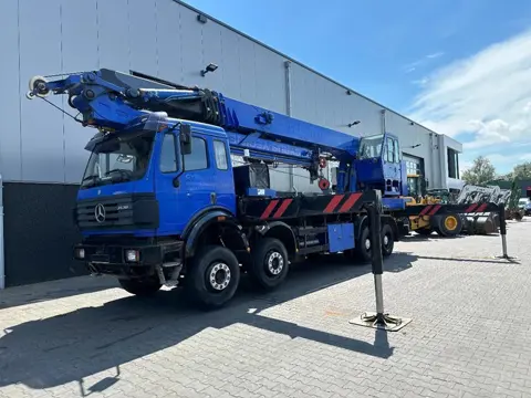 Mercedes-Benz 3538 K 8x4/4 (bj 1995)