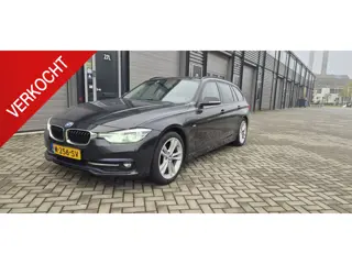 BMW 3-serie 318d Touring Sport Line AUT*190PK*Harman Kardon*Clima*Navi*Stoelverwarming*Extra set ban