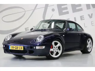 Porsche 911 3.6 Carrera 4 Coupé S