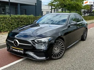 Mercedes-Benz C-klasse 300 AMG Line DISTRONIC Actieve Stuur assistent 360´ Camera Burmester Panorama