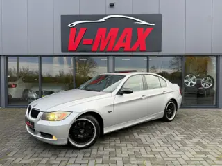 BMW 325i AUT Executive Dak Leder Xenon Stoelvw NaviProf PDC