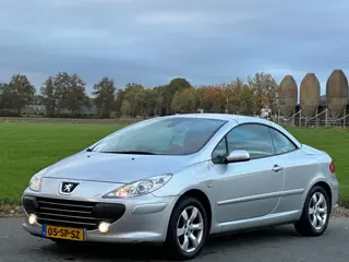 Peugeot 307 CC 2.0 -16V | Automaat | Navi |
