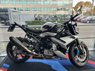 BMW M 1000 R | M Competition Pack