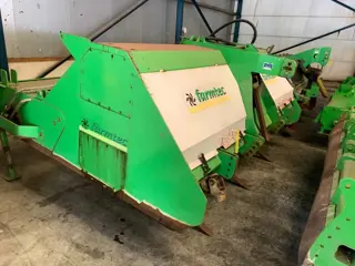 Farmtec agri 300 met aangedreven rol