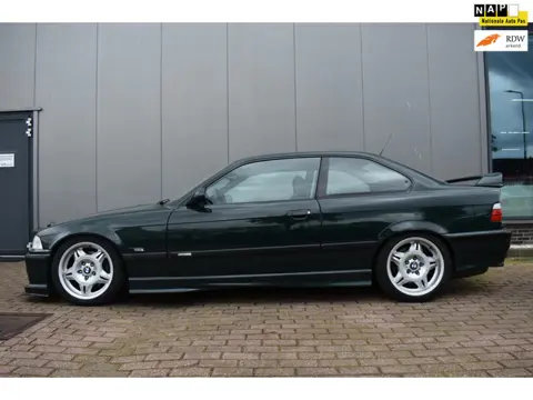 BMW M3 GT e36 | 1 van 356