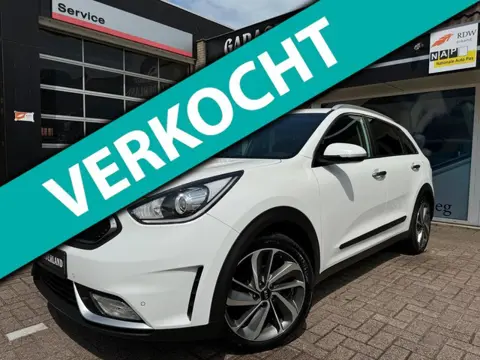 Kia Niro 1.6 GDi Hybrid DynamicLine | Leder | Led | Navi | Camera | Cruise | Climate | Stoelverw. | 