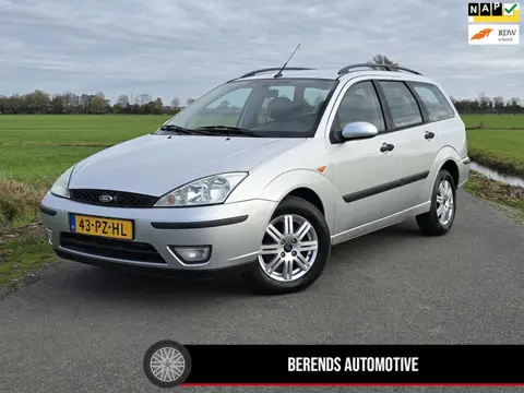Ford Focus Wagon 1.6-16V Futura I Apple carplay I Ledere bekleding I Airco I Clima control