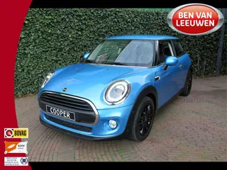 MINI Cooper 1.5 One Pepper F56 LCI met LED, Park ass., Clima, BT en 16"
