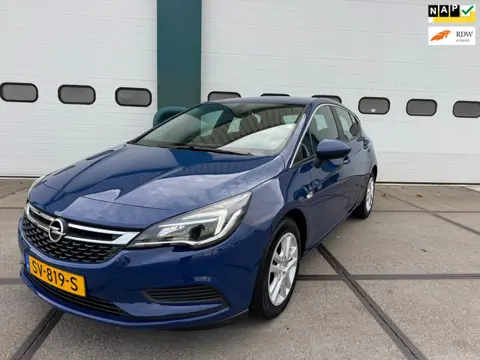 Opel Astra 1.0 Business+ Nieuwe Koppeling !