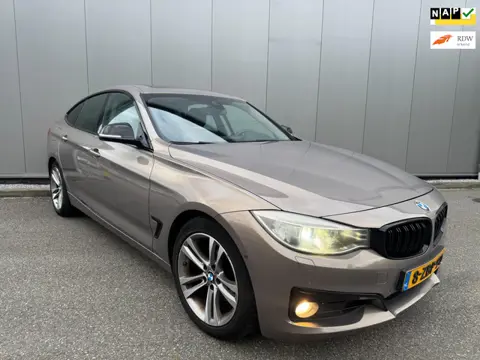 BMW 3-serie Gran Turismo 328i High Executive head up leder navi pano clima enz