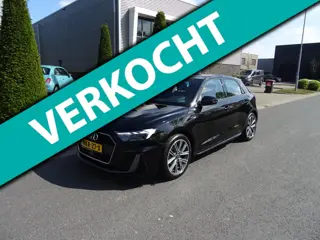 Audi A1 SPORTBACK TFSI Automaat S-line 100% Onderhouden