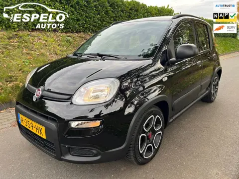 Fiat Panda 1.0 Hybrid City Life met: Nap, Airco, Isofix, Startstop, Dagrijverlichting, Asr, Audio/te