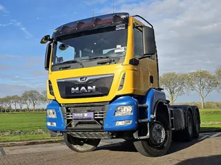 M.A.N. 26.430 TGS 6x4 manual pto+hydr.