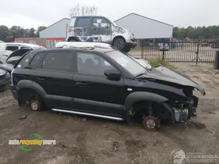 Hyundai Tucson onderdelen (kleur: EB) donorauto (bj 2007)