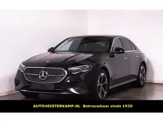 Mercedes-Benz E-Klasse 300 e Avantgarde Distronic Trekhaak Memory Pakket 360 Camera Stuurverwarming 