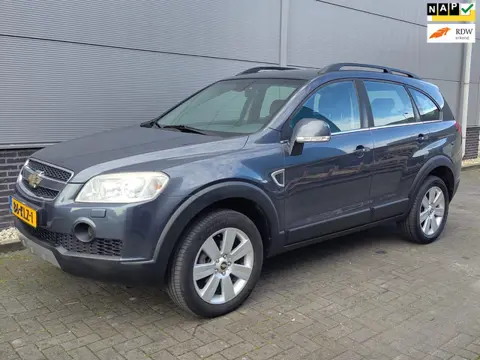 Chevrolet Captiva 3.2i Executive Limited Edition - Youngtimer - 7-pers - NAP - APK tot 25-09-2026
