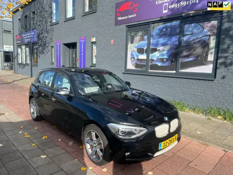 BMW 1-serie 116i Upgrade Edition leder navi automaat nap