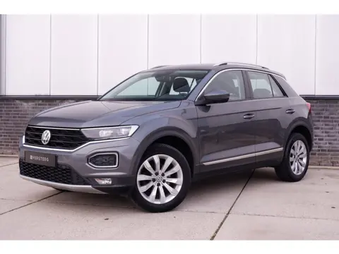 Volkswagen T-Roc 1.5 TSI Sport LED | Trekhaak | Carplay | Camera | Virtual Cockpit | PDC