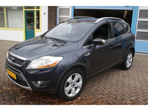 Ford Kuga 2.5 20V Titanium