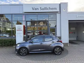 Toyota Yaris 1.5 Hybrid 115 Business (bj 2022, automaat)
