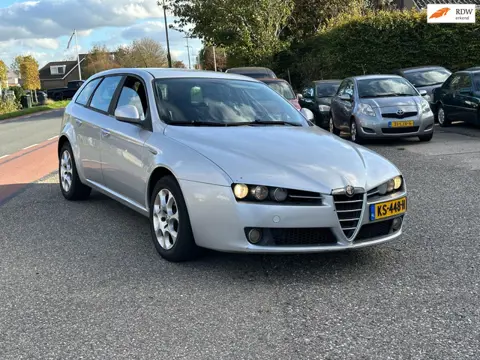 Alfa Romeo 159 Sportwagon 1.9 JTD Distinctive