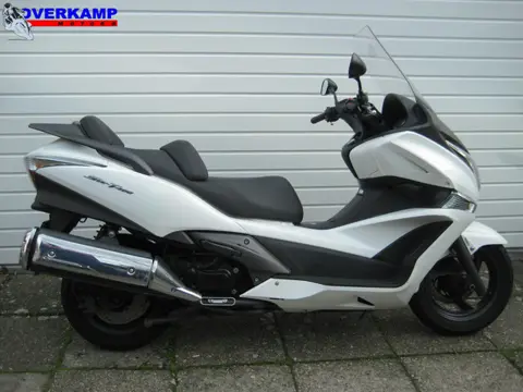 Honda FJS400A SILVERWING (bj 2009)
