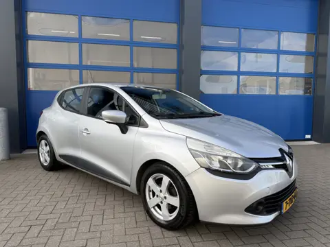 Renault Clio 0.9 TCe 90pk Navigatie Airco Expression