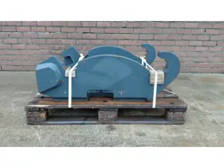 Verachtert CW55S mounting bracket / NEW / Hardox / Demarec