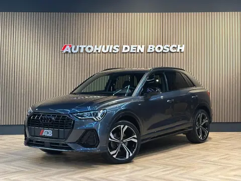 Audi Q3 35 TFSI Pro Line S line - Trekhaak - Navi - Ambiance