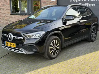 Mercedes-Benz GLA 250 e AMG Line Plug in Hybrid 1e eigenaar Camera stoelverwarming Incl btw .