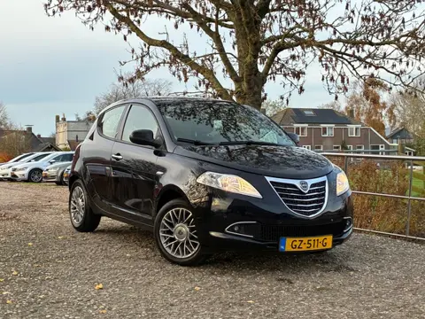 Lancia Ypsilon 0.9 TwinAir Platinum | Clima + Leder nu €3.975,-!!!