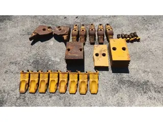 Caterpillar Cutting edge set for bucket (bj 2025)