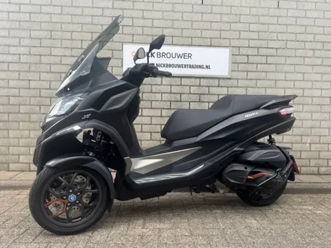 Piaggio MP3 530 HPE Exclusive - Nieuw - Kortingen tot wel 1000,- euro