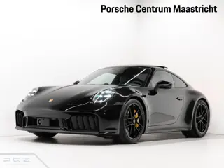 Porsche 911 Carrera 4 GTS