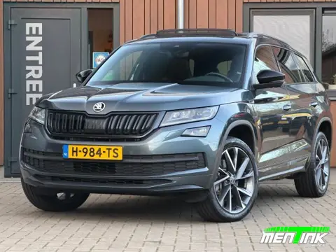SKODA KODIAQ 2.0 TSI 4X4 Sportline Pano Acc Stoelverw. Trekhaak N.A.P.