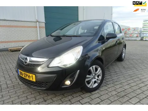 Opel Corsa 1.2-16V BERLIN -navi - 1/2 ledere bekleding -lm velgen