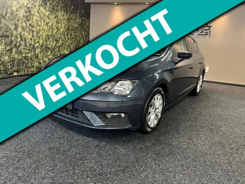 Seat Leon Business Intense-KEYLESS-AUTOMAAT-LEER-NAP-CAMERA-CARPLAY-BTW- CRUISE