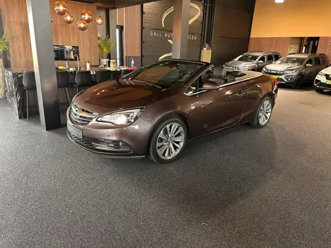 Opel Cascada 1.4 Turbo ecoFLEX Innovation Camera/Navi/Trekhaak/Dealeronderhouden