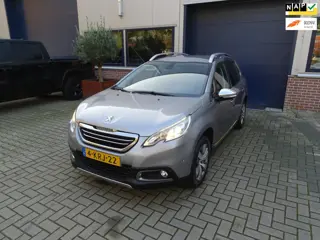 Peugeot 2008 1.2 VTi Allure