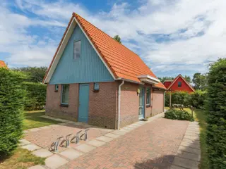Vrijstaand comfortabel vakantiehuis bij De Waddenzee en Oosterend