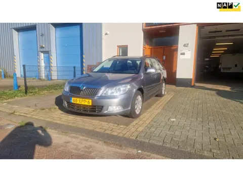 Skoda Octavia Combi 1.2 TSI Ambition Apk tot 28-10-2026 Inruil Mogelijk
