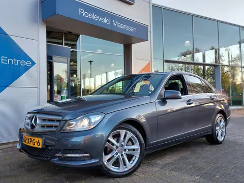 Mercedes-Benz C-Klasse 180 156pk Automaat Business Class Avantgarde | Origineel NL | Navi | Bi-Xenon