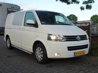 Volkswagen Transporter 2.0 TDI L1H1 T800 (bj 2012)