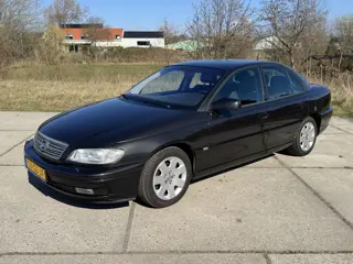 Opel Omega 2.6i V6 Elegance 2.6 V6 airco automaat xenon