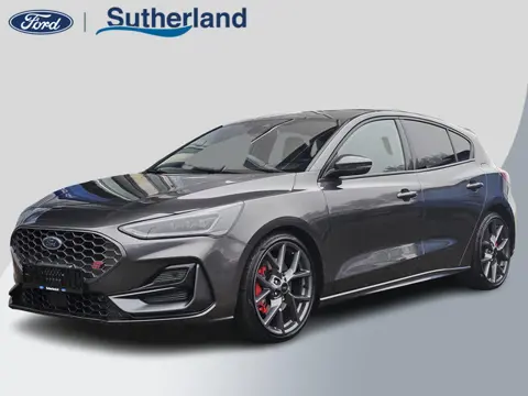 Ford Focus 2.3 EcoBoost ST-X | 280pk Automaat! | Winter Pack | AGR-stoelen | Camera | Bang&Olufsen |